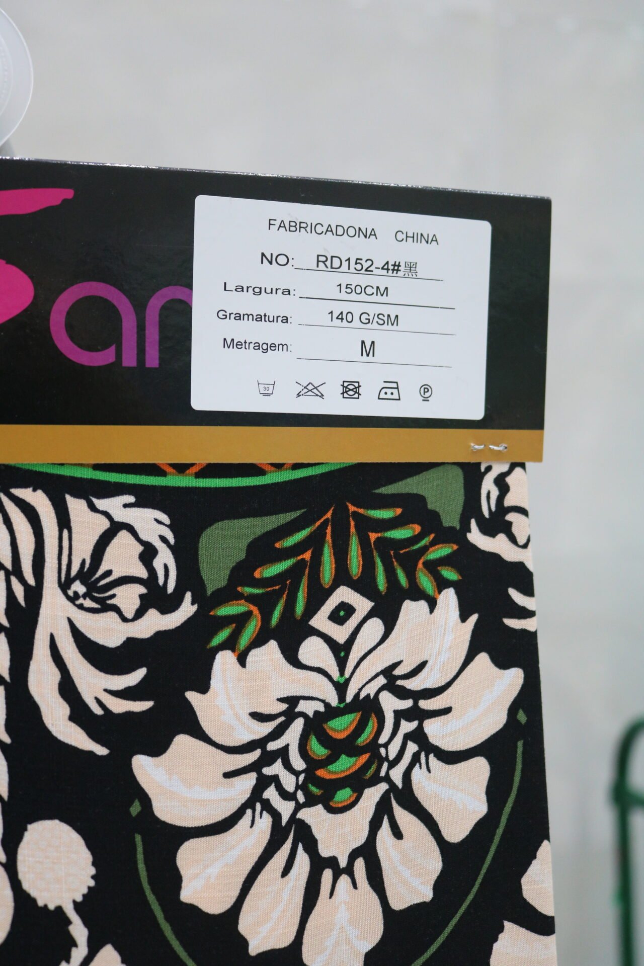 Tecido Viscolinho Estampado 140g/m² REF: RD152-4# - Imagem 2