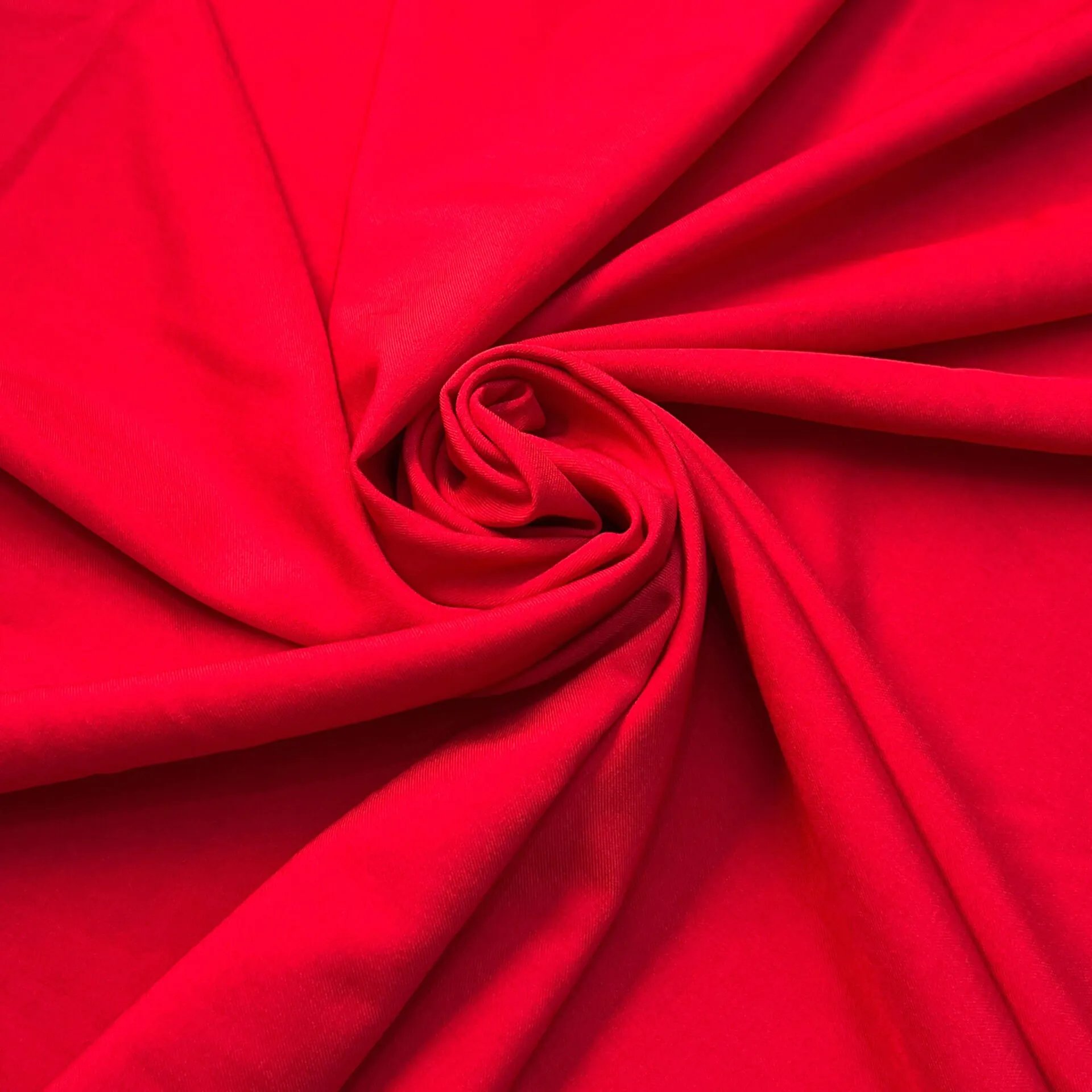 Tecido Alfaiataria Luis Twill Vermelho  Gramatura 200g/m²