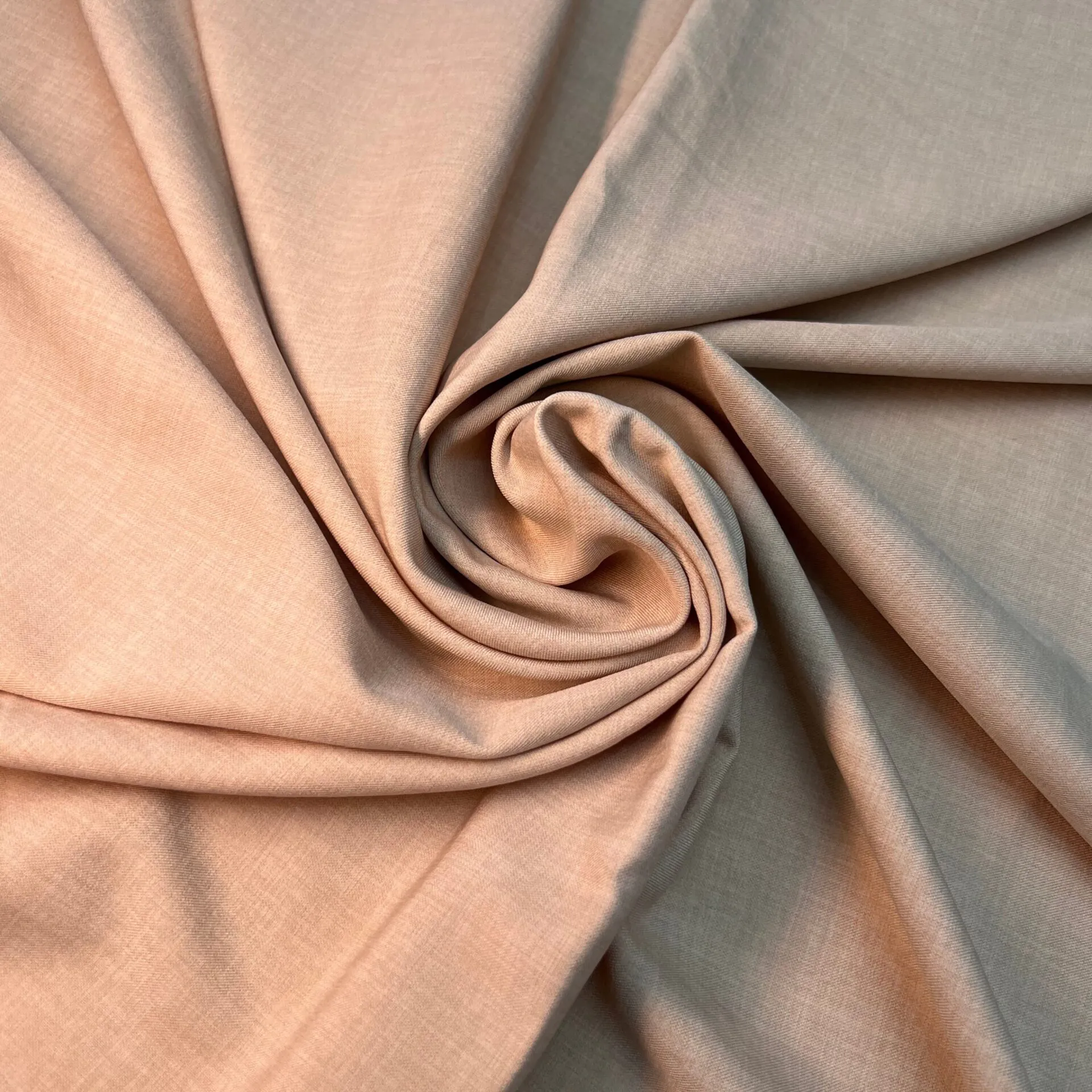 Tecido Alfaiataria Luis Twill Nude | Gramatura 200g/m²